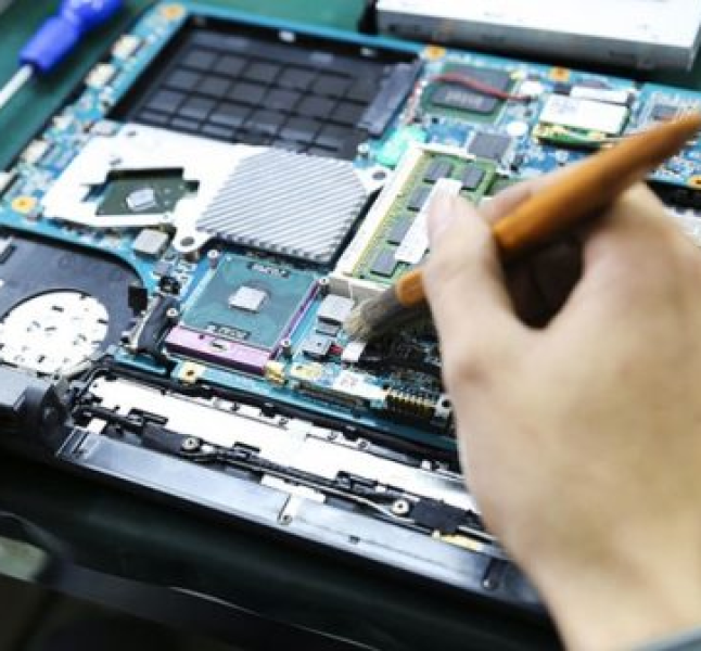 VỆ SINH PC - LAPTOP